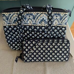 Vera Bradley Little Betsey & Travel Wallet in Nantucket Navy